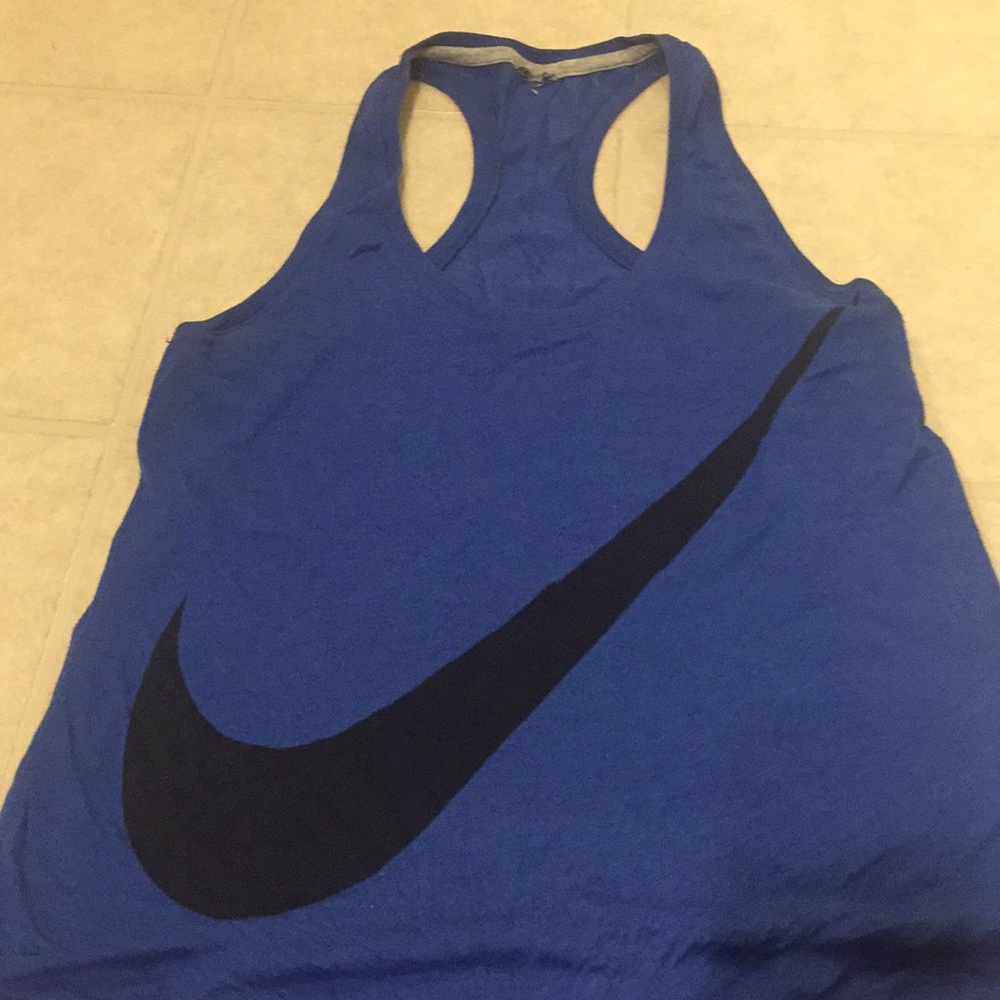 Nike workout tank
